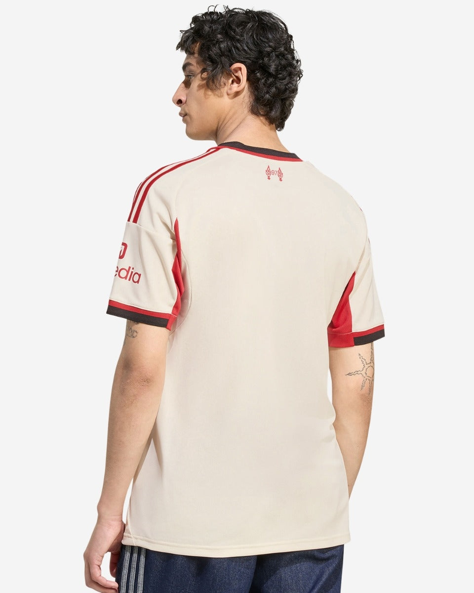 Liverpool Away 25-26